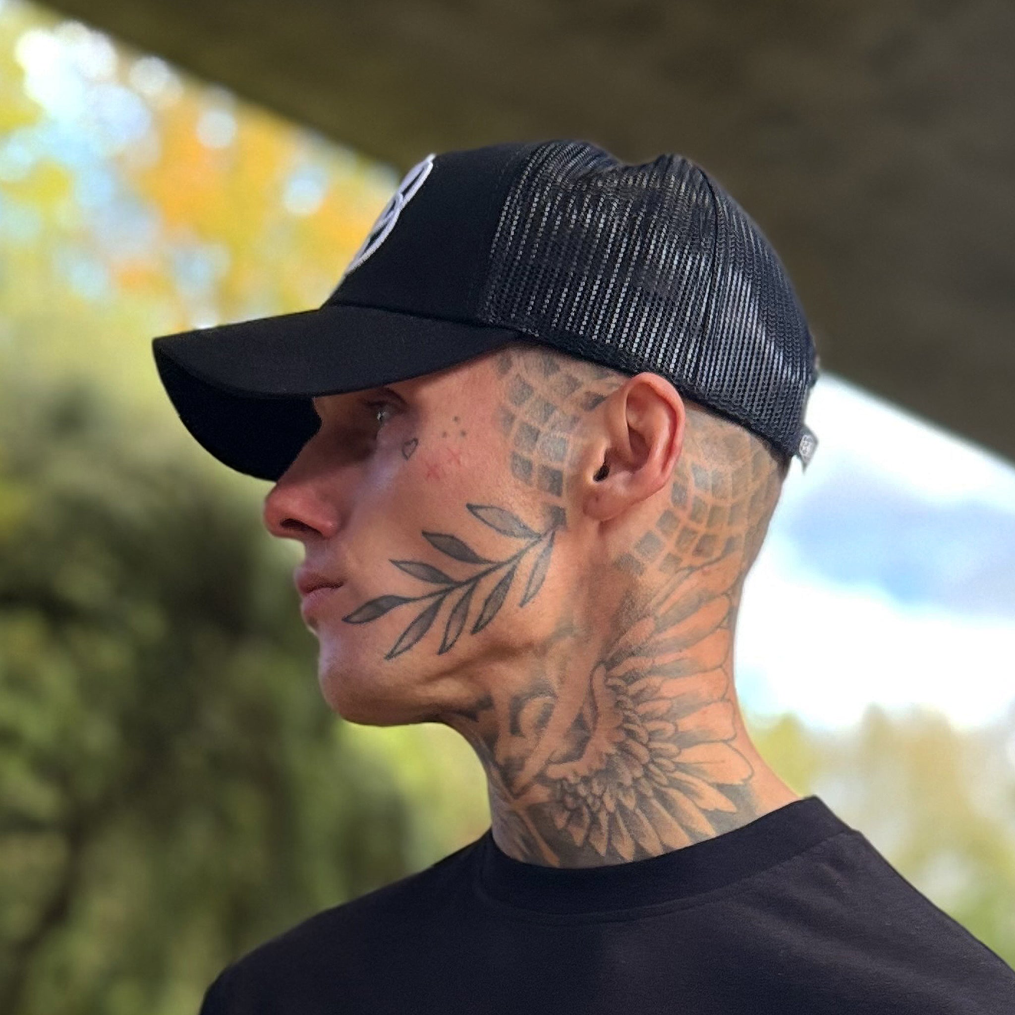 Core Noir Trucka Hat